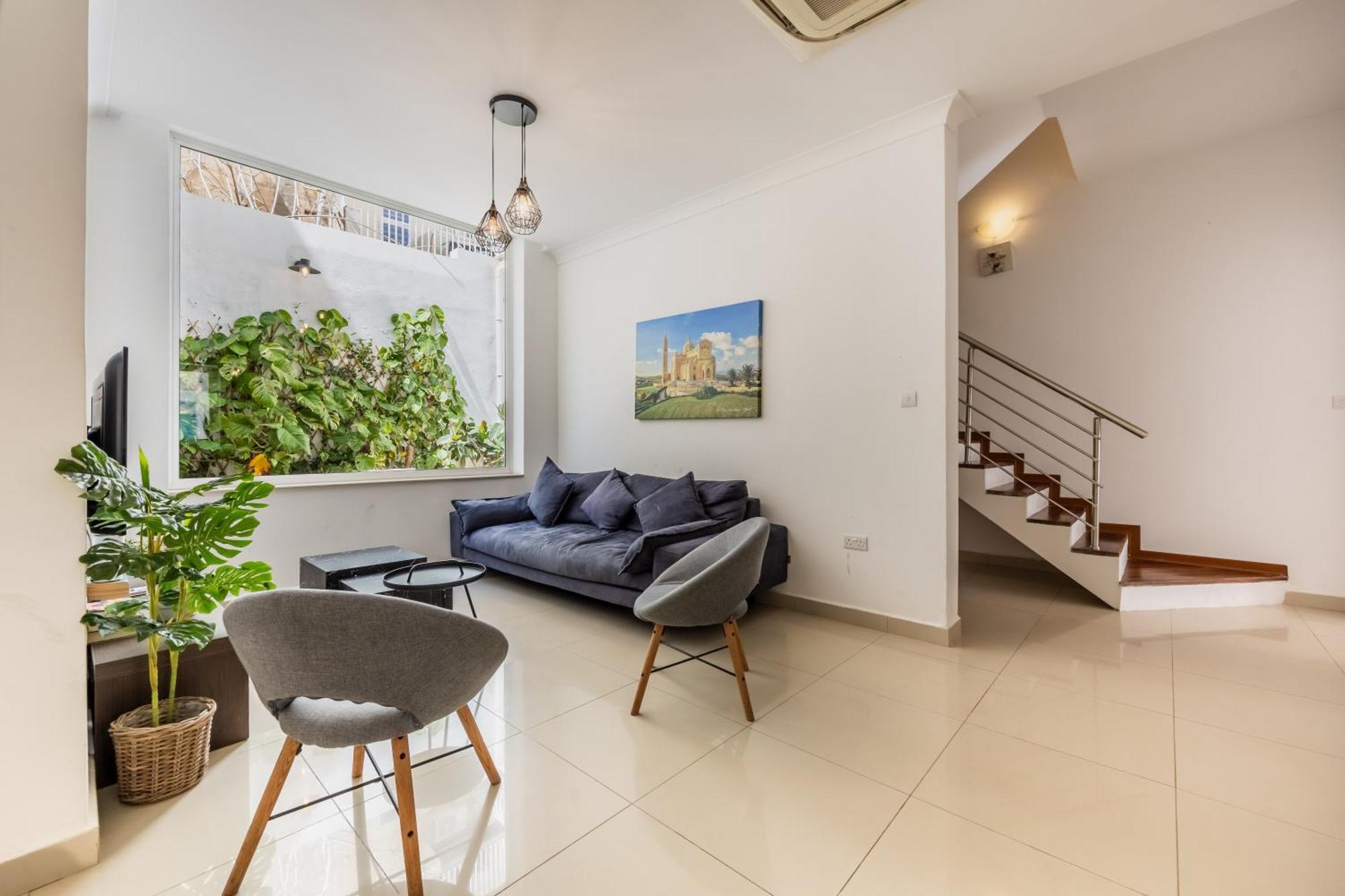 Hard To Come By - Modern & Huge House In Слима Экстерьер фото